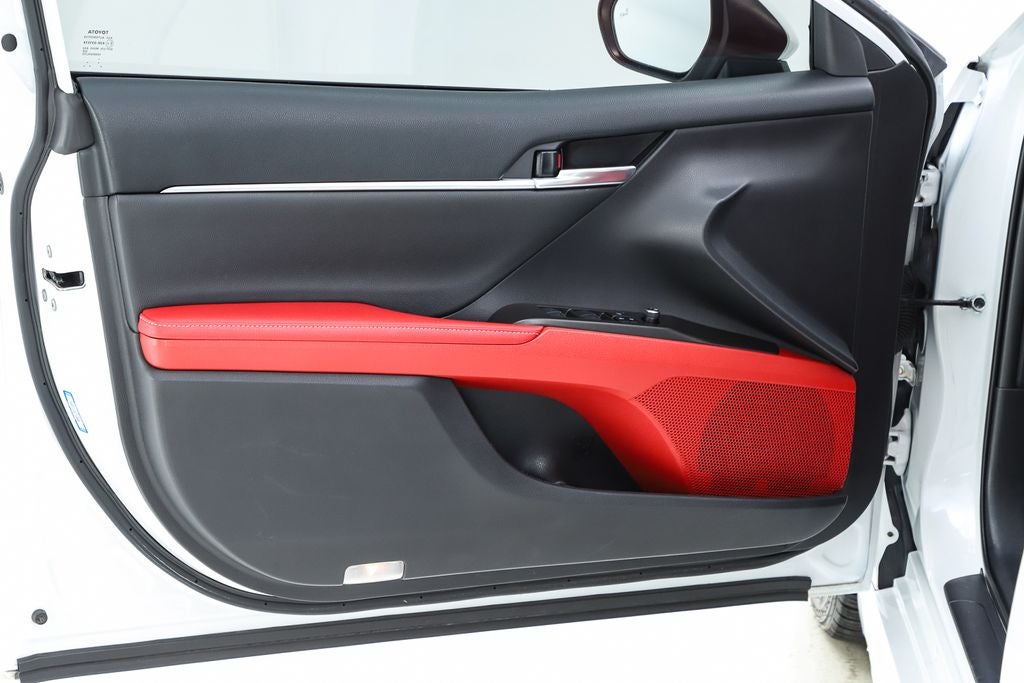 2021 Toyota Camry Hybrid XSE