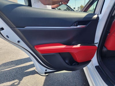 2021 Toyota Camry Hybrid XSE