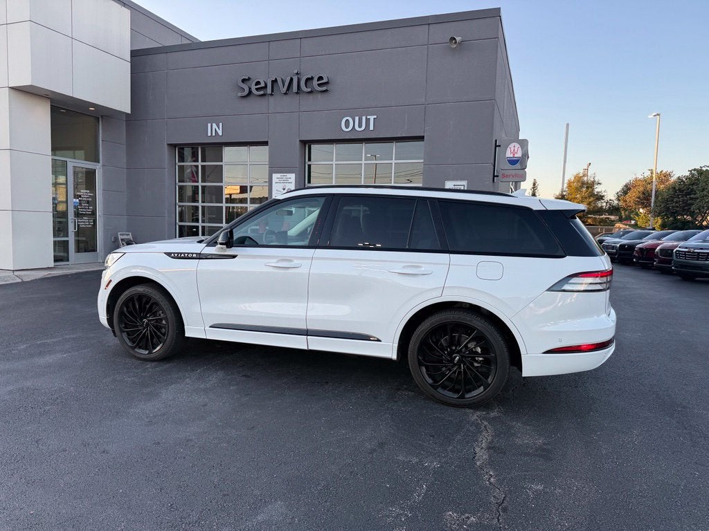 2023 Lincoln Aviator Black Label Premium
