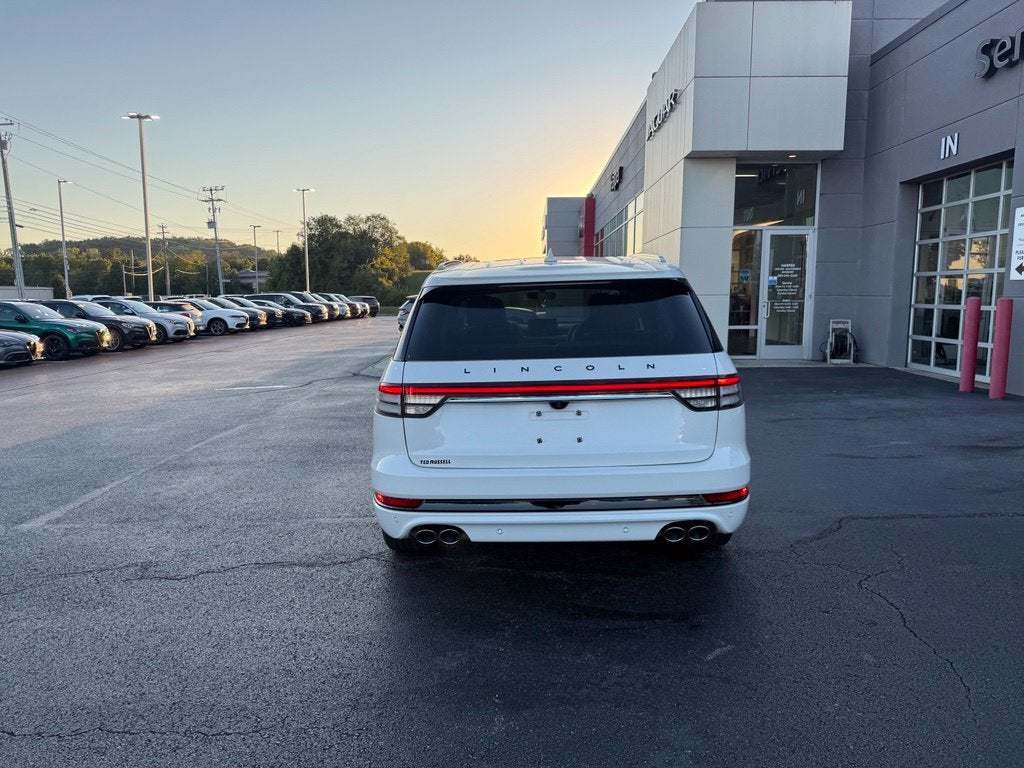 2023 Lincoln Aviator Black Label Premium