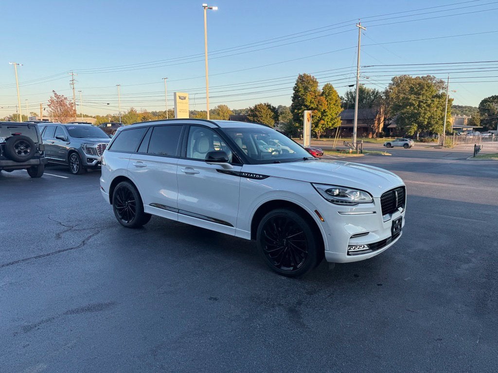 2023 Lincoln Aviator Black Label Premium