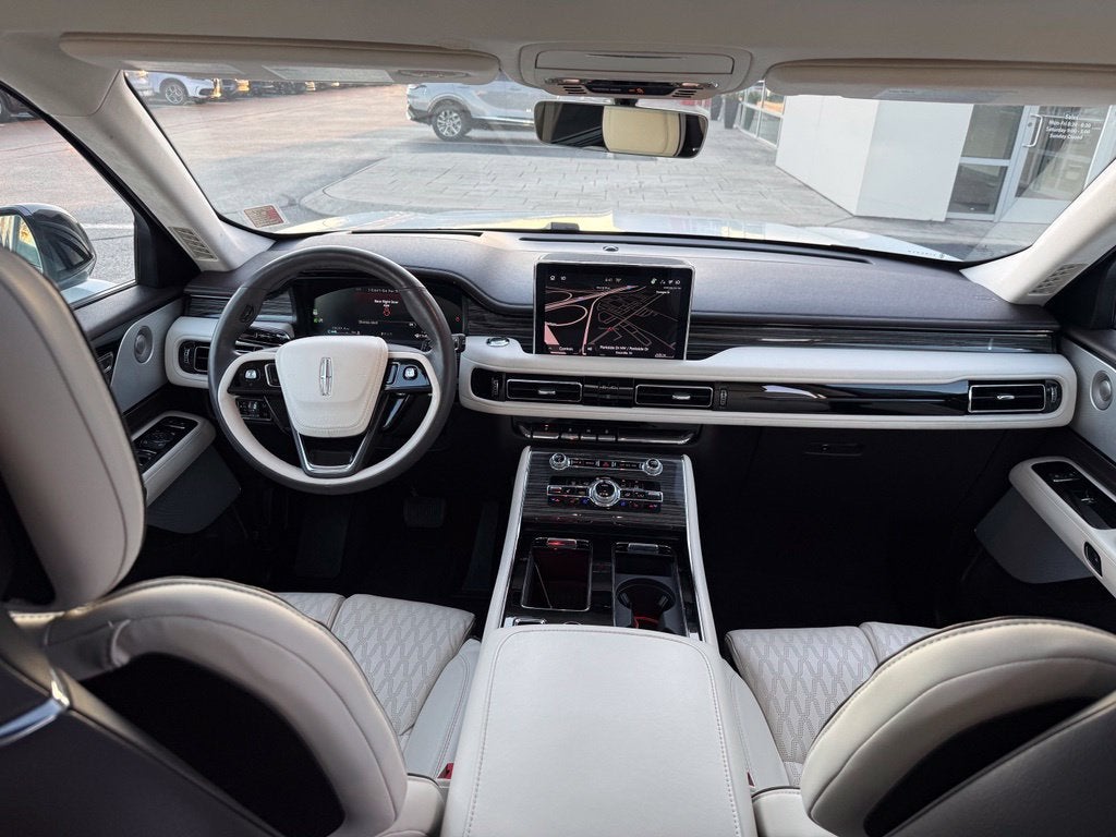 2023 Lincoln Aviator Black Label Premium