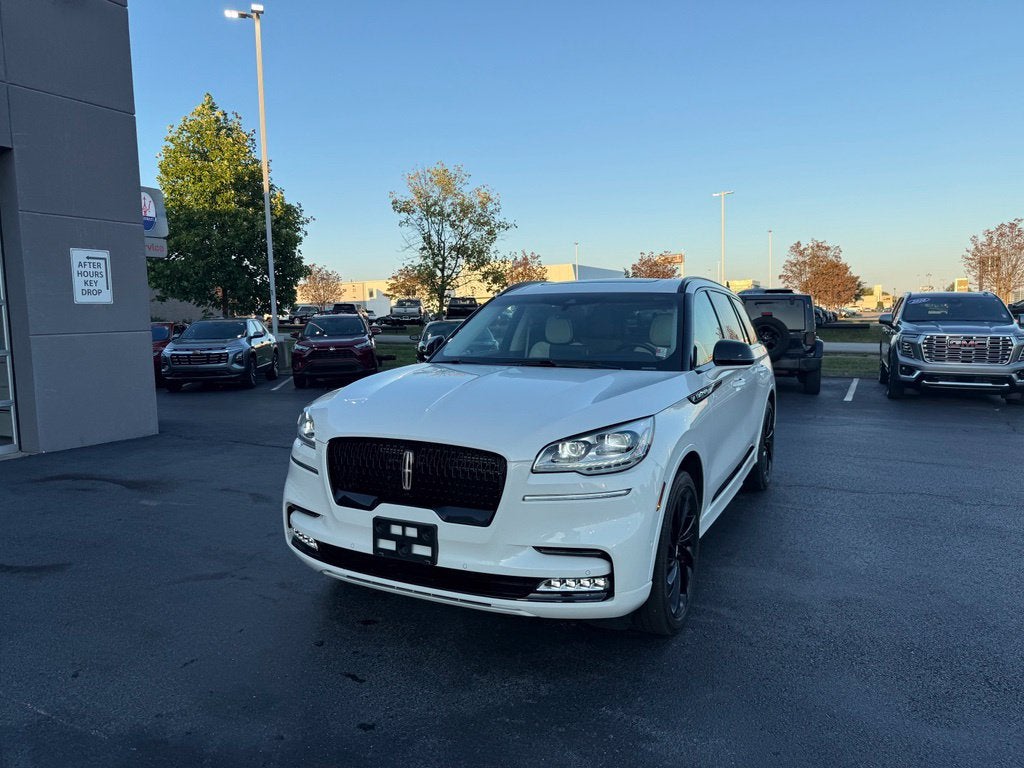 2023 Lincoln Aviator Black Label Premium