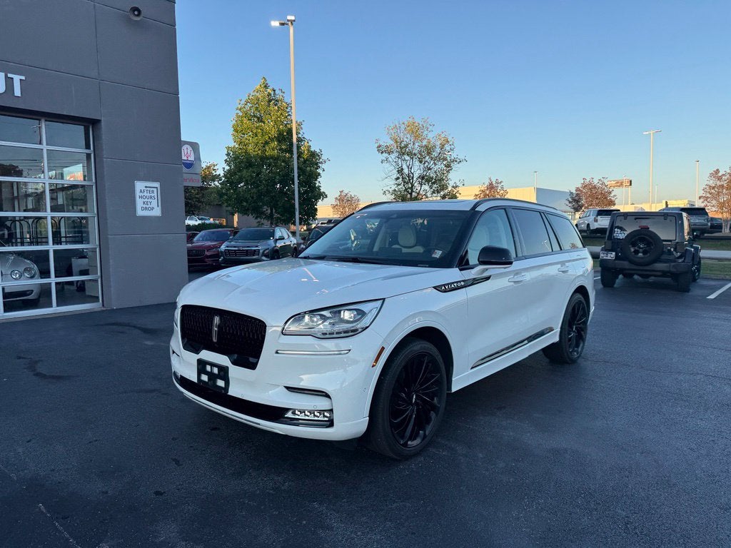 2023 Lincoln Aviator Black Label Premium