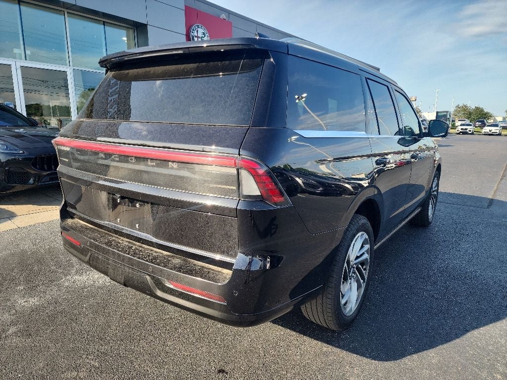 2025 Lincoln Navigator Reserve