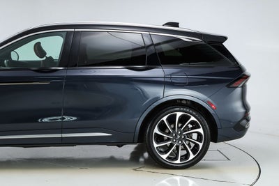 2024 Lincoln Nautilus Black Label