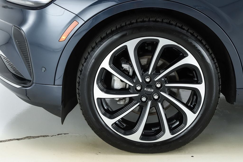 2024 Lincoln Nautilus Black Label