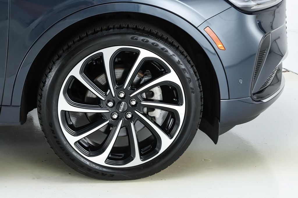2024 Lincoln Nautilus Black Label