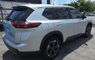 2024 Nissan Rogue SV