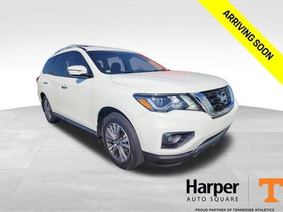 2017 Nissan Pathfinder SV