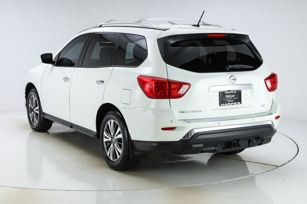 2017 Nissan Pathfinder SV