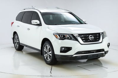 2017 Nissan Pathfinder SV