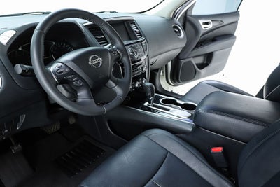 2017 Nissan Pathfinder SV