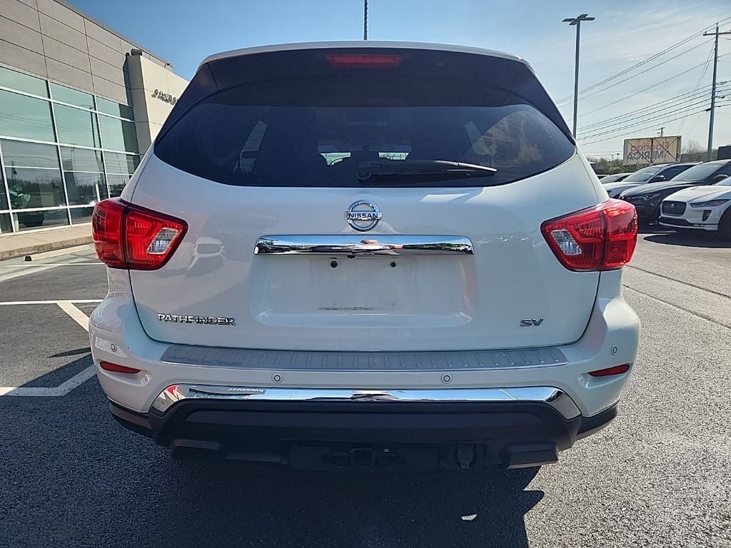 2017 Nissan Pathfinder SV