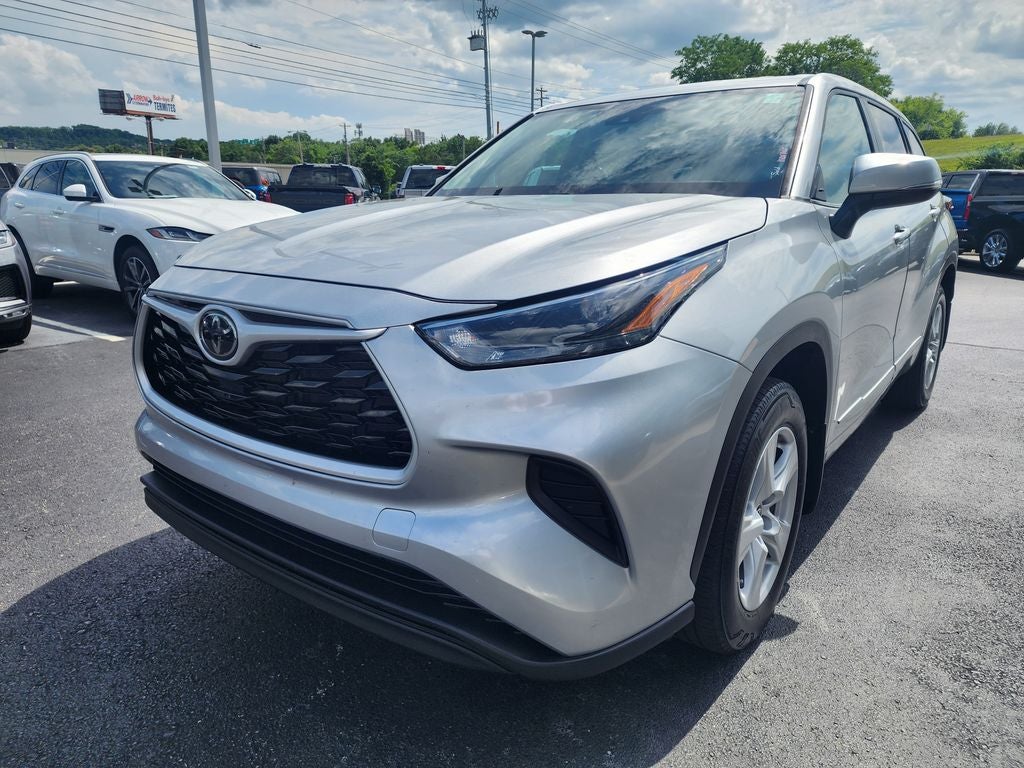 2023 Toyota Highlander L