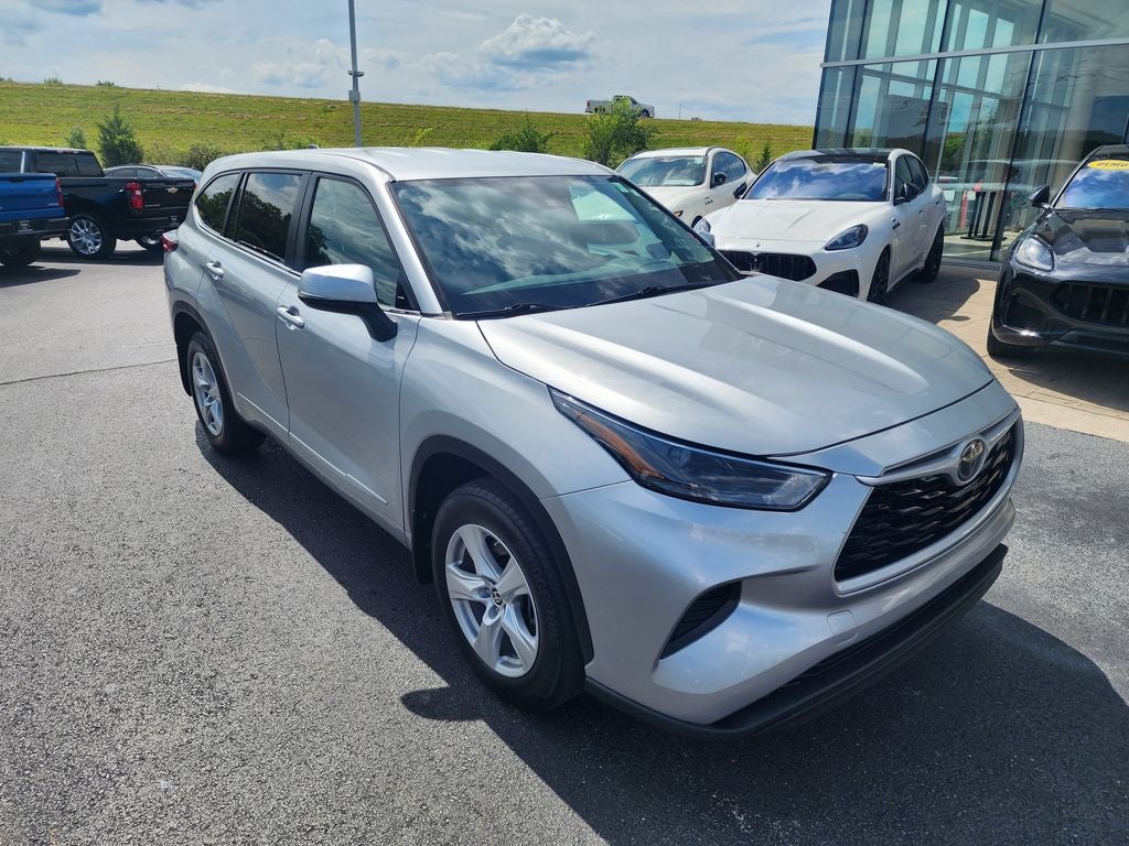 2023 Toyota Highlander L