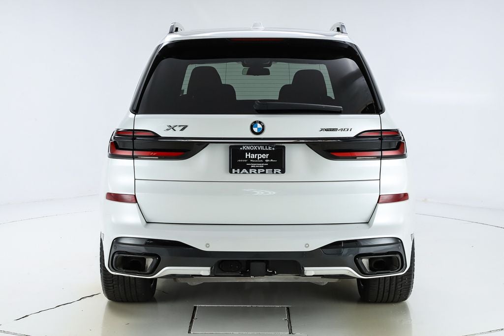 2023 BMW X7 xDrive40i