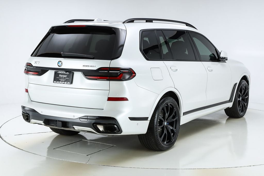 2023 BMW X7 xDrive40i