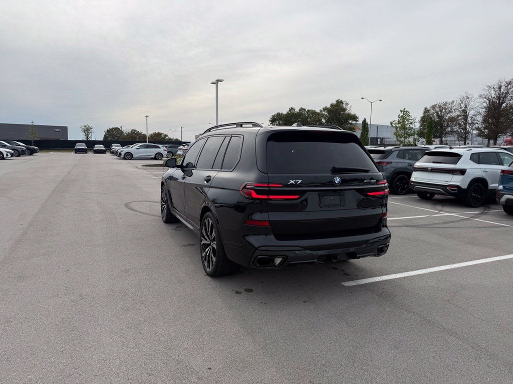 2025 BMW X7 xDrive40i