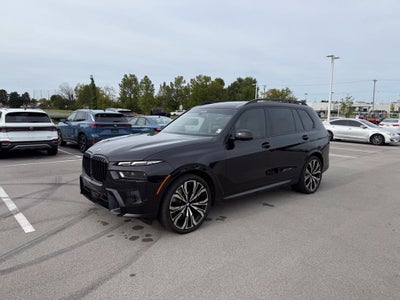 2025 BMW X7 xDrive40i