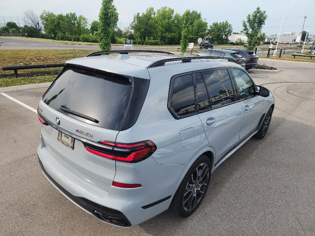 2024 BMW X7 M60i