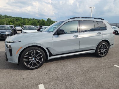 2024 BMW X7 M60i
