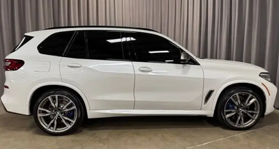 2022 BMW X5 M50i
