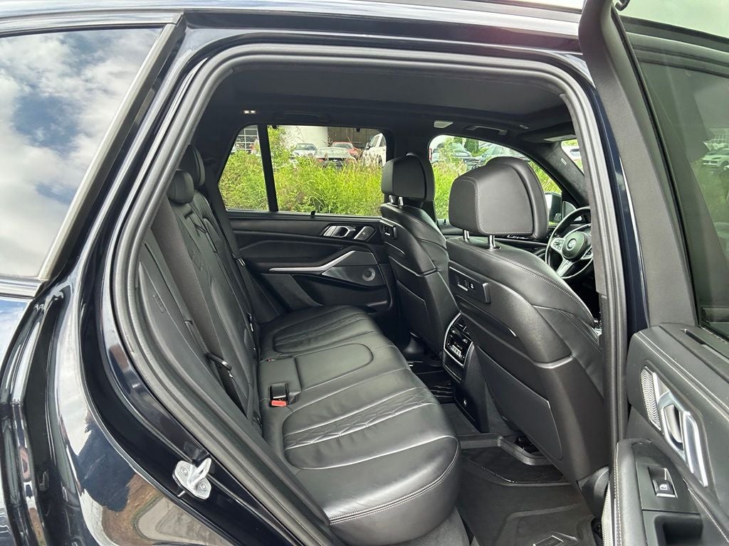 2020 BMW X5 M50i