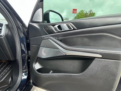 2020 BMW X5 M50i