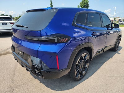 2023 BMW XM Base