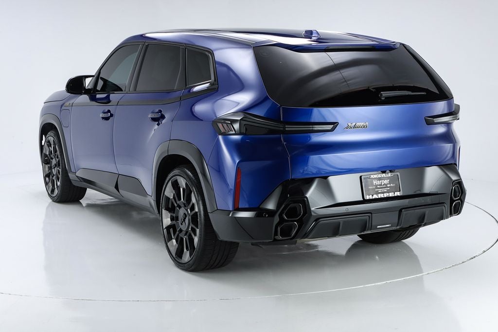 2023 BMW XM Base