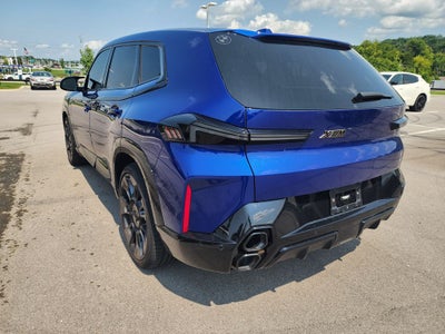 2023 BMW XM Base