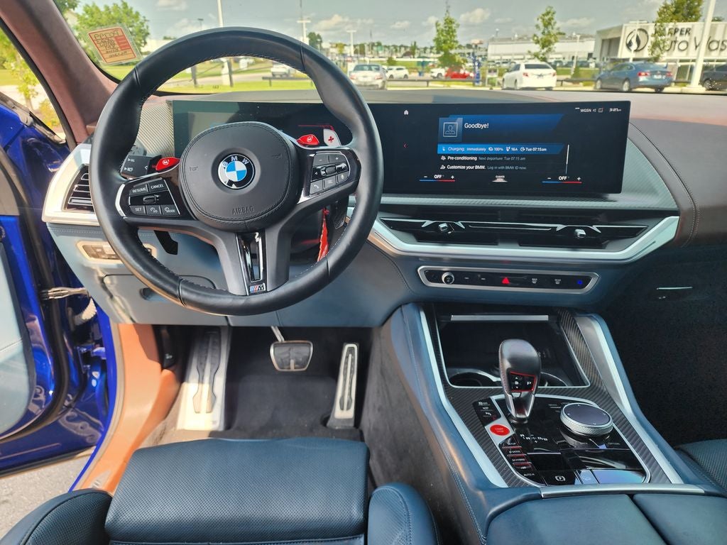 2023 BMW XM Base