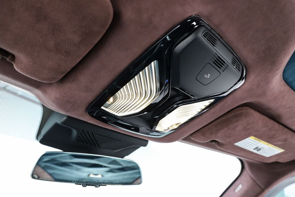 2023 BMW XM Base