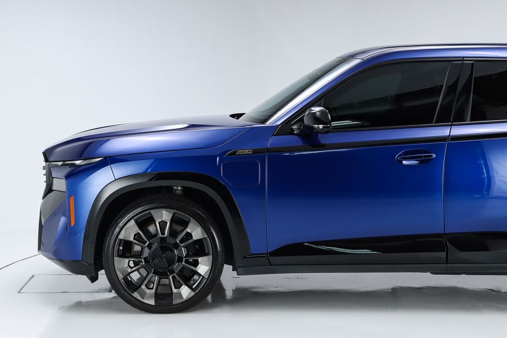 2023 BMW XM Base