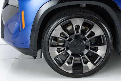2023 BMW XM Base