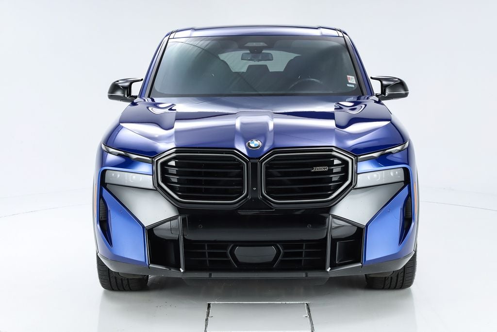 2023 BMW XM Base
