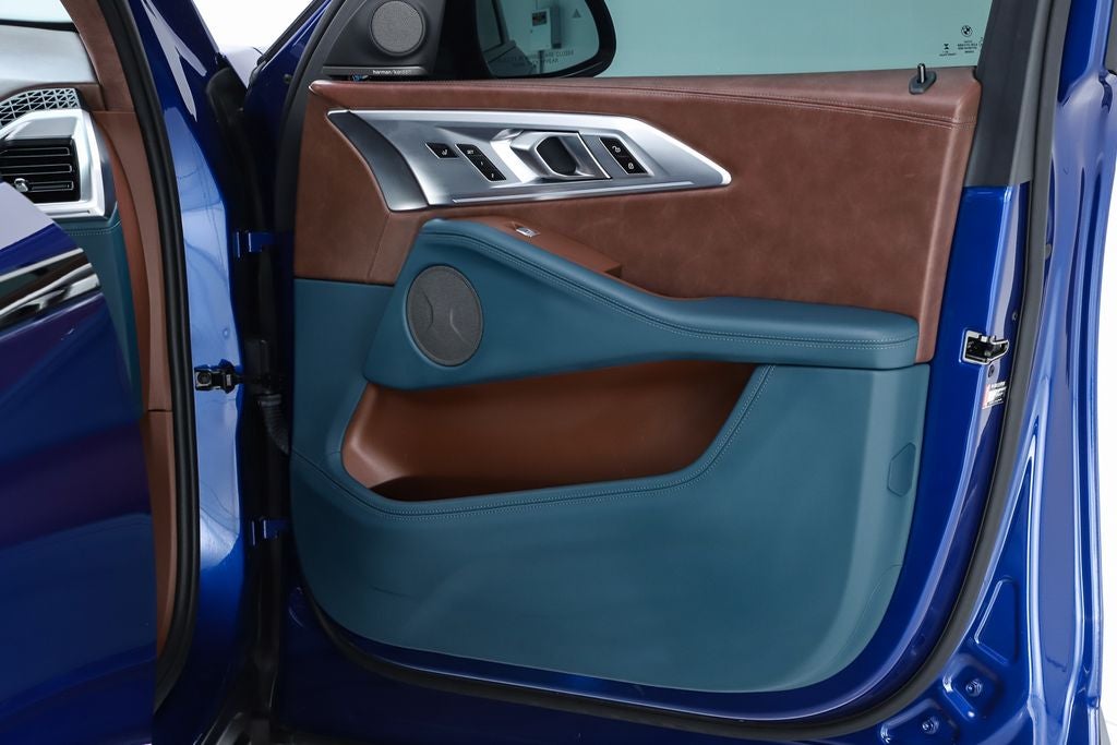 2023 BMW XM Base