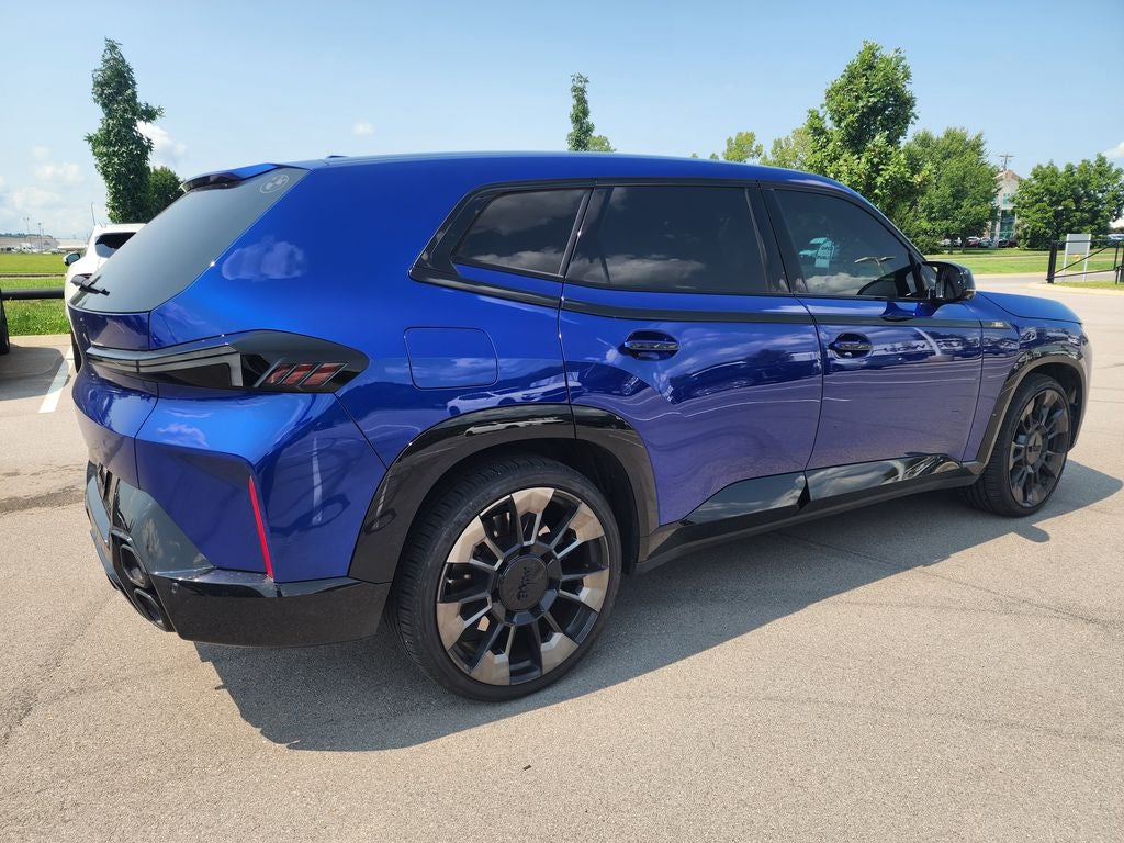 2023 BMW XM Base