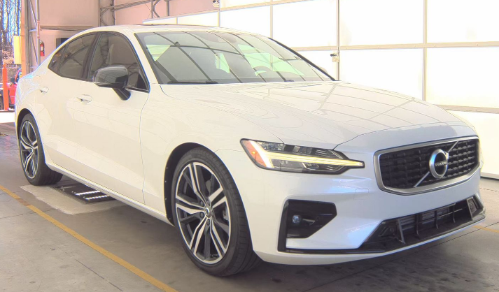 2019 Volvo S60 T5 R-Design