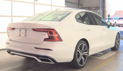 2019 Volvo S60 T5 R-Design