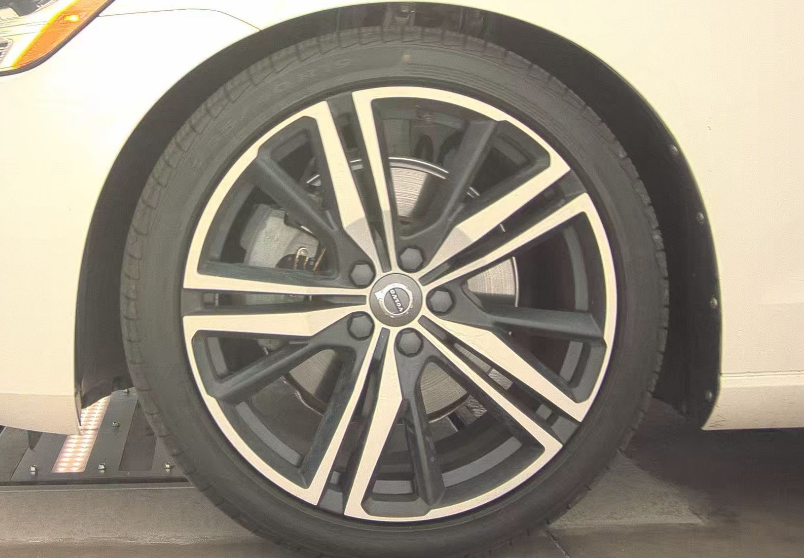 2019 Volvo S60 T5 R-Design