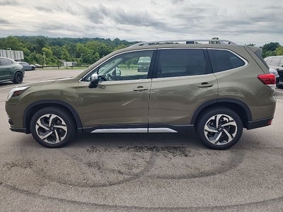 2023 Subaru Forester Touring