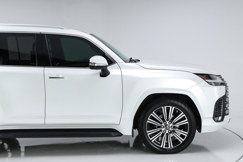 2023 Lexus LX 600 Luxury