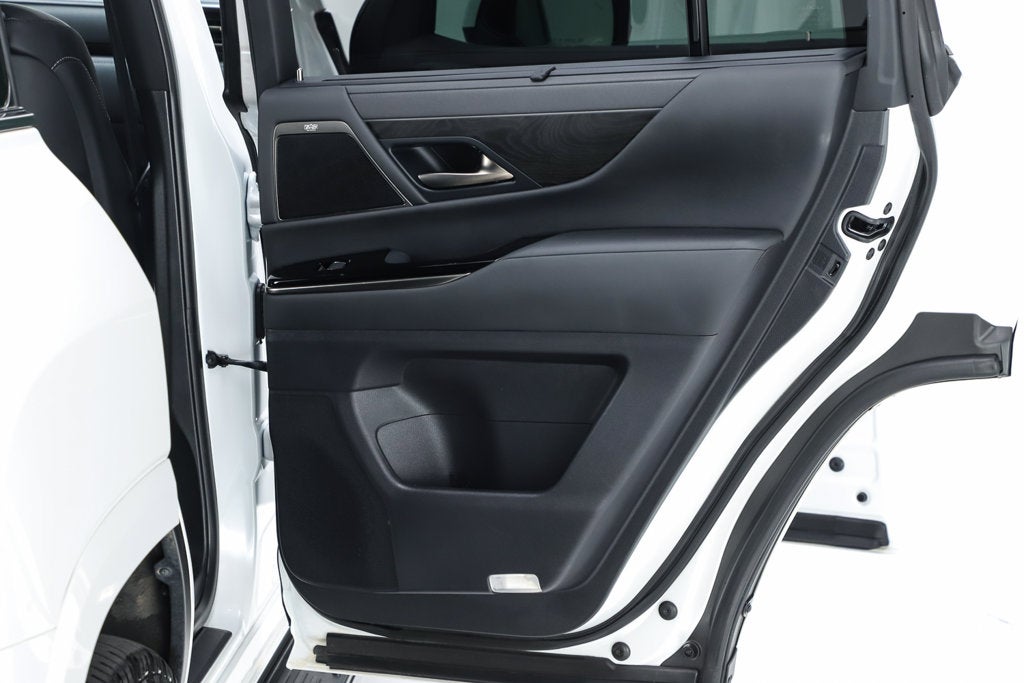 2023 Lexus LX 600 Luxury