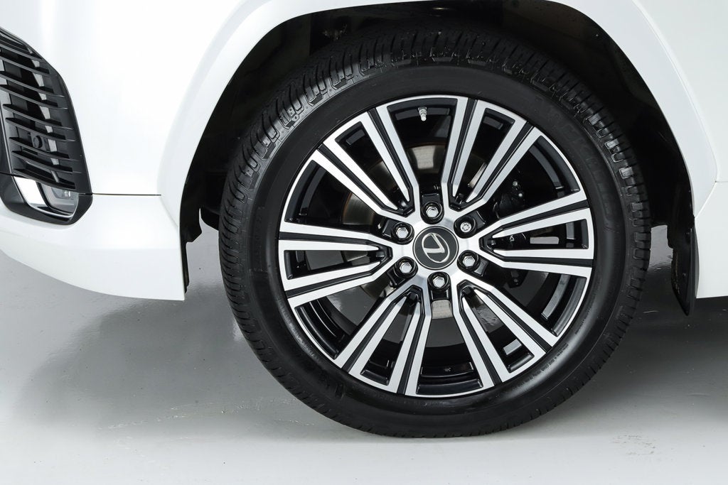 2023 Lexus LX 600 Luxury