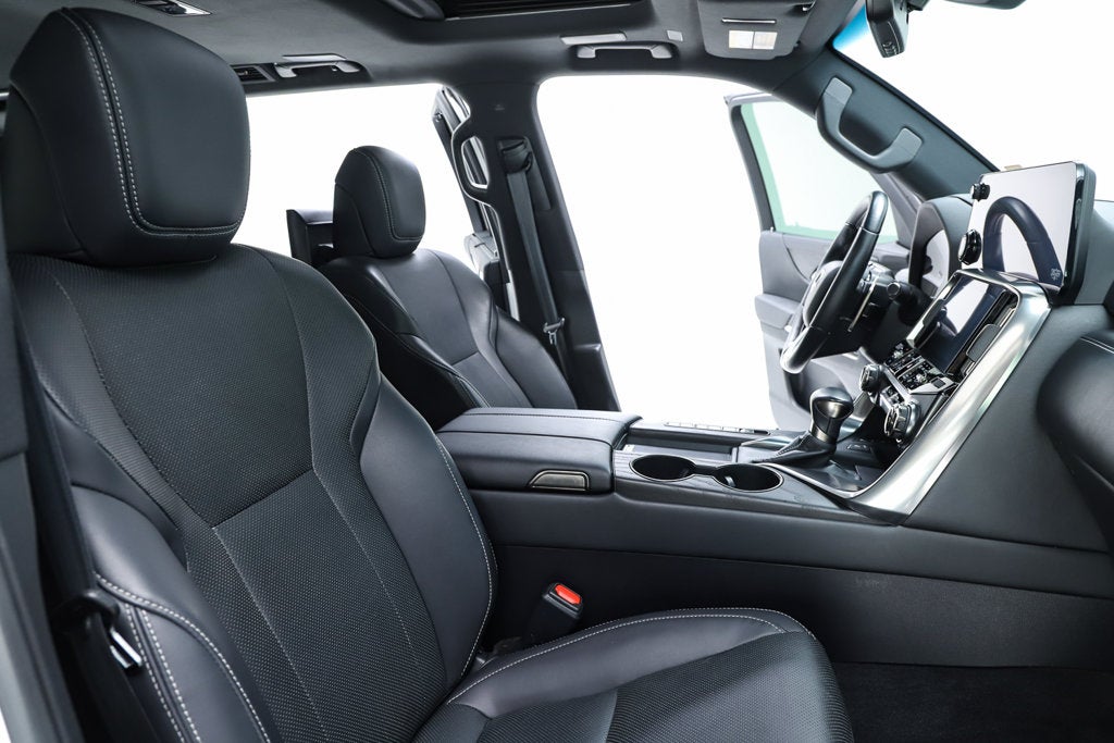 2023 Lexus LX 600 Luxury