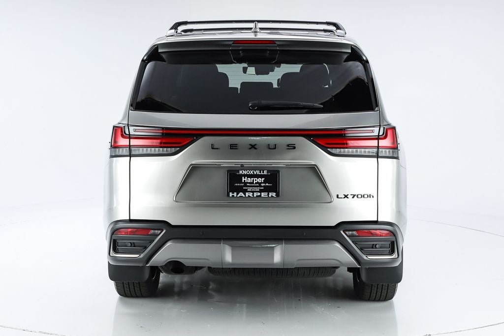2025 Lexus LX 700h Luxury