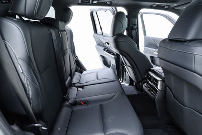 2025 Lexus LX 700h Luxury
