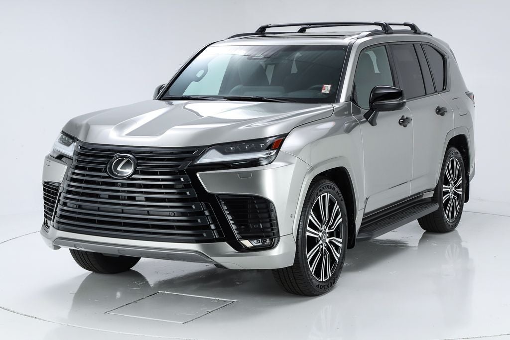 2025 Lexus LX 700h Luxury